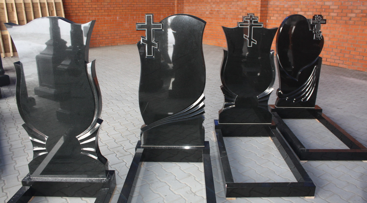 Памятники из гранита